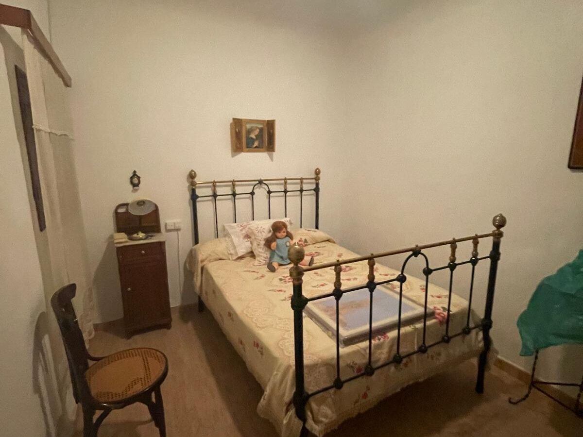 4-bedroom Townhouse In Pinoso, Spain (235 M²)