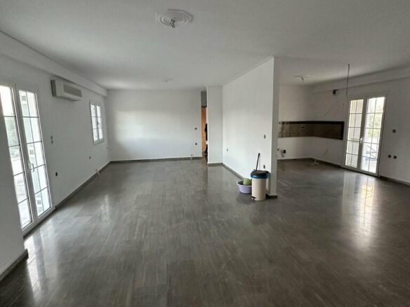 Building In Ierapetra, Greece (220 M²)