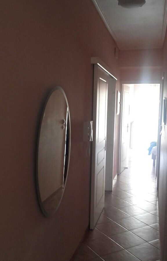 Renovated Apartment With Two Bedrooms In Athens