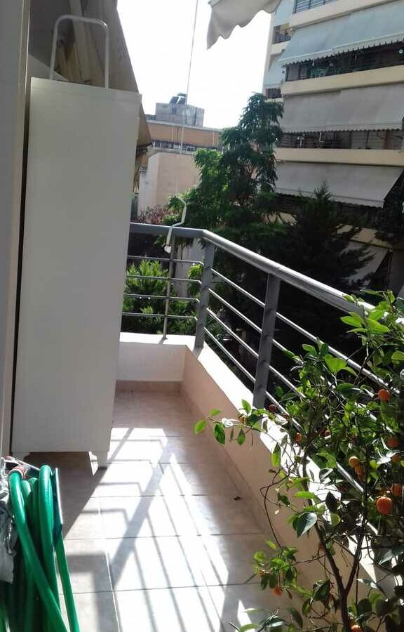 Renovated Apartment With Two Bedrooms In Athens