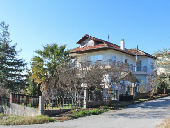 4-bedroom Detached House In Pidna, Greece (320 M²)