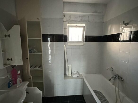 Building In Ierapetra, Greece (220 M²)