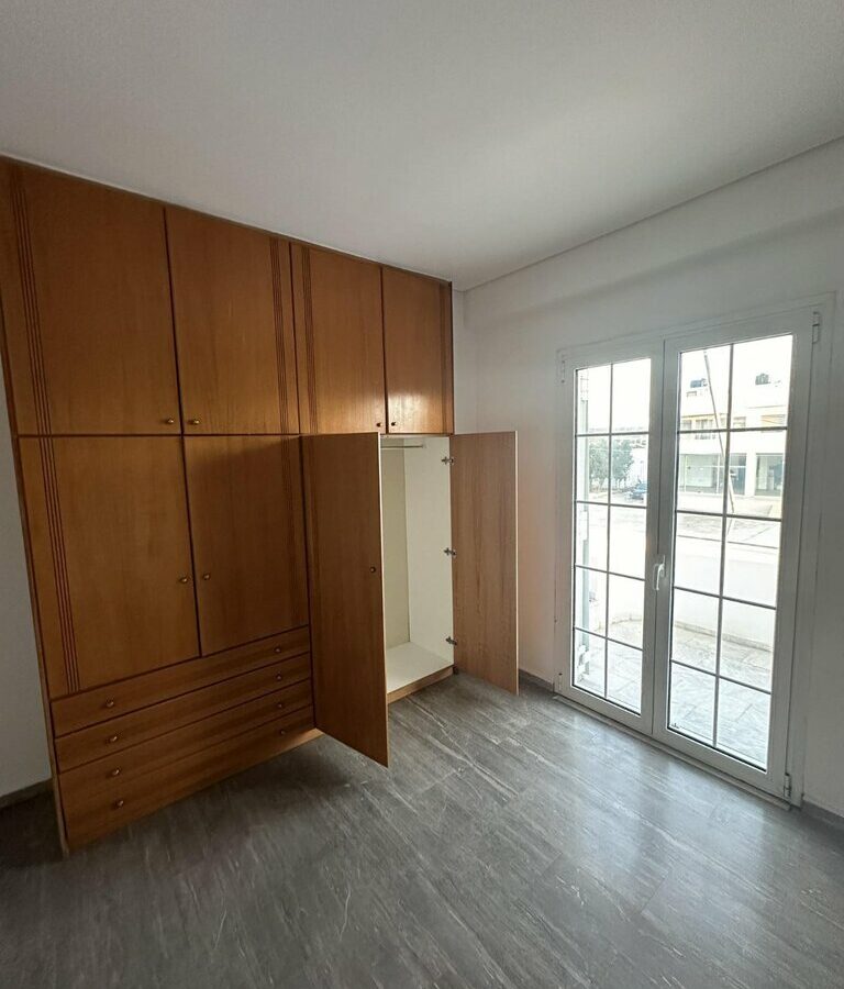 Building In Ierapetra, Greece (220 M²)