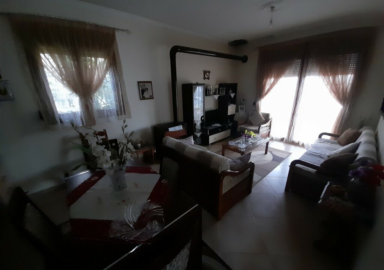 6-bedroom Building In Epanomi, Greece (270 M²)