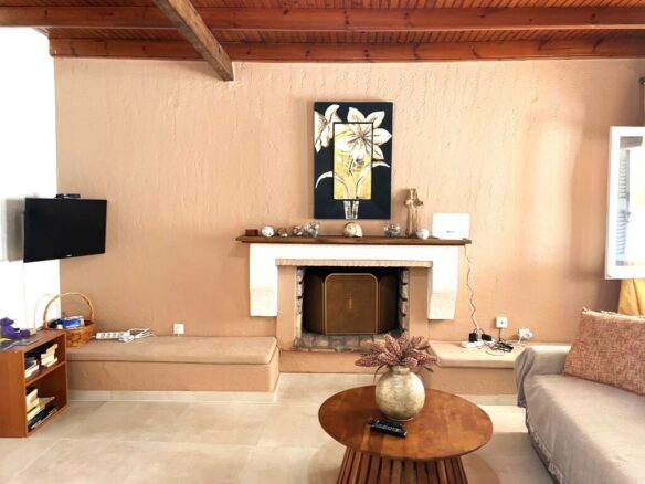 Villa In Corfu With 137 M² Area