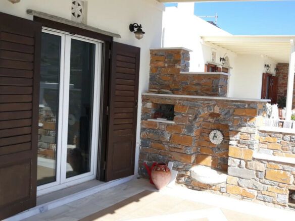 3-bedroom Flat In Greece (93 M²)