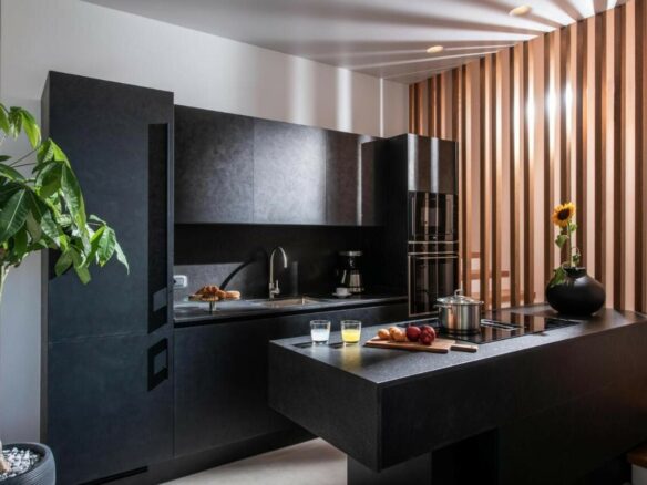 Business In Greece (756 M²)