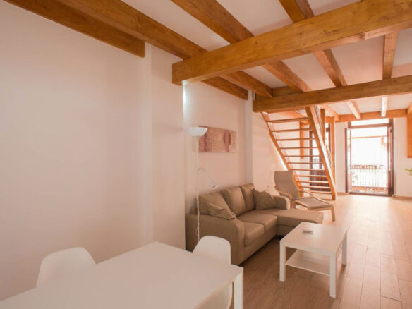 85 M² Apartment With Sea View In Valencia, Spain