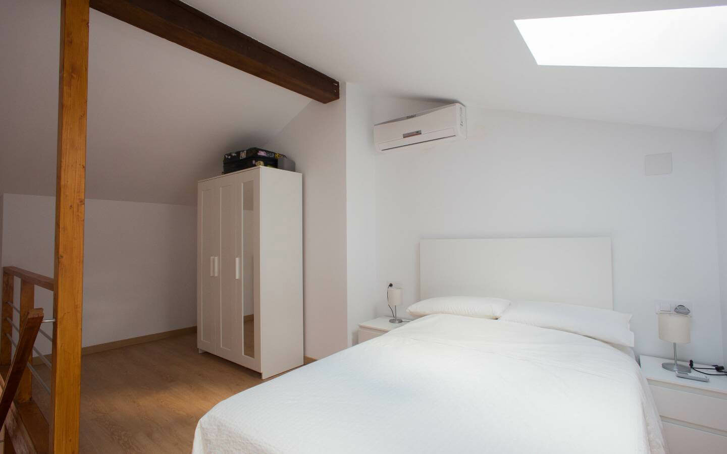 85 M² Apartment With Sea View In Valencia, Spain