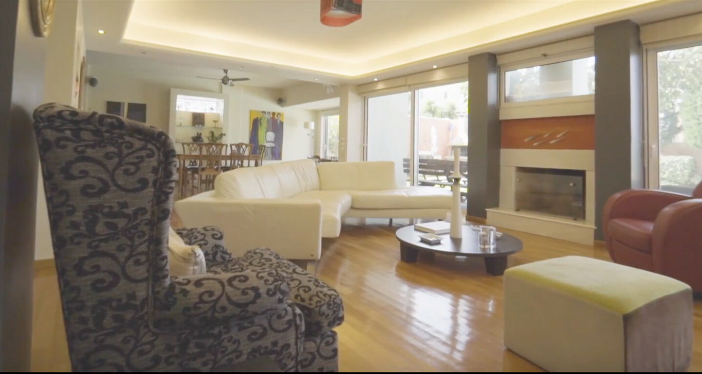 Villa With 300 M² In Attica Featuring Outdoor Terrace