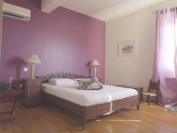 Villa With 300 M² In Attica Featuring Outdoor Terrace