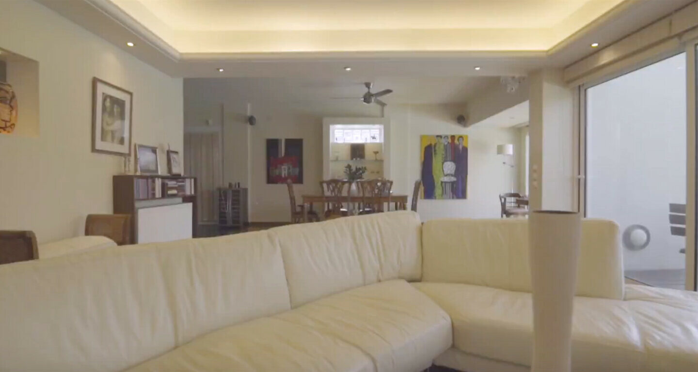 Villa With 300 M² In Attica Featuring Outdoor Terrace