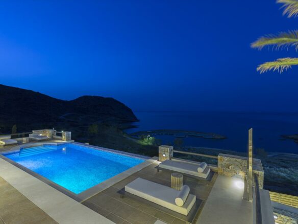 5-bedroom Villa In Siteia, Greece (550 M²)
