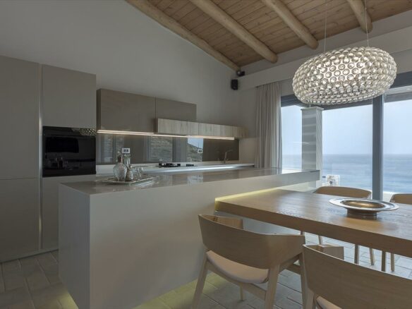5-bedroom Villa In Siteia, Greece (550 M²)