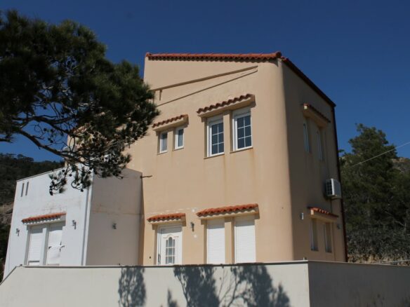 3-bedroom Detached House In Siteia, Greece (160 M²)