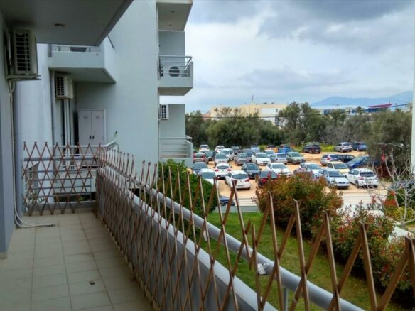 3-bedroom Flat In Marousi, Greece (124 M²)
