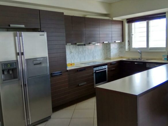 3-bedroom Flat In Marousi, Greece (124 M²)