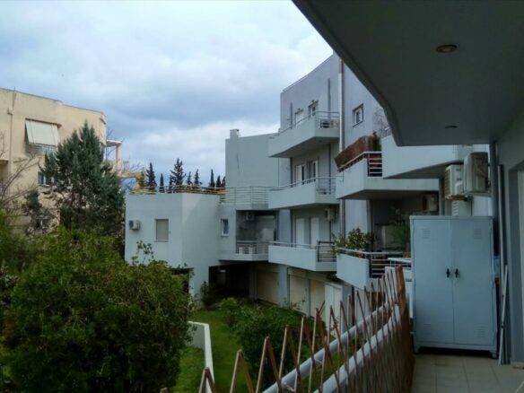 3-bedroom Flat In Marousi, Greece (124 M²)