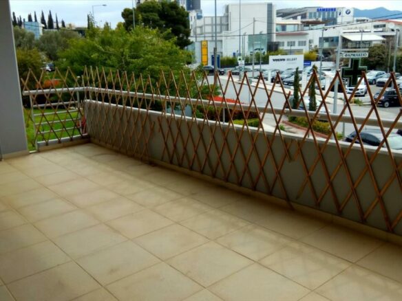 3-bedroom Flat In Marousi, Greece (124 M²)