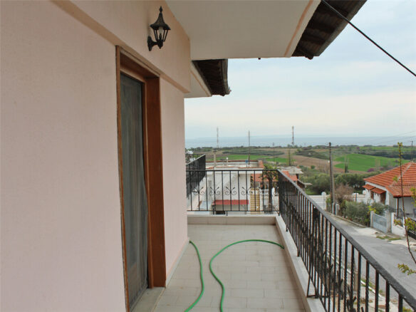 3-bedroom Detached House In Kolindros, Greece (290 M²)