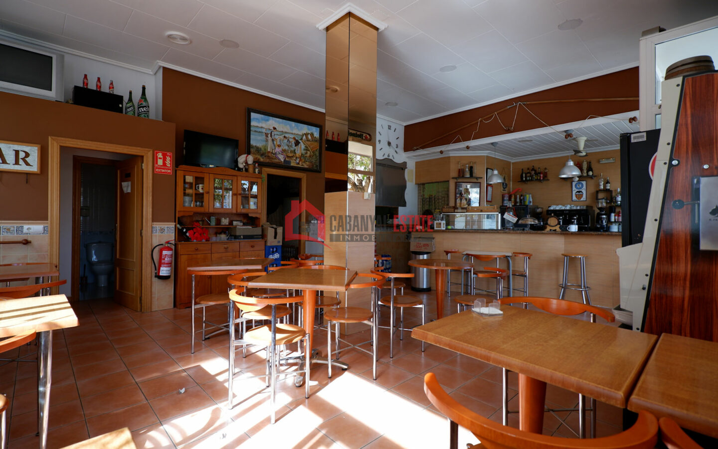 Commercial Space 93 M² Available In Valencia, Spain