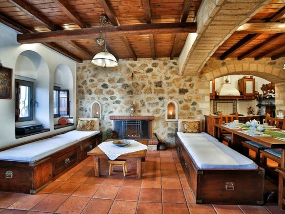 4-bedroom Villa In Saronida, Greece (210 M²)
