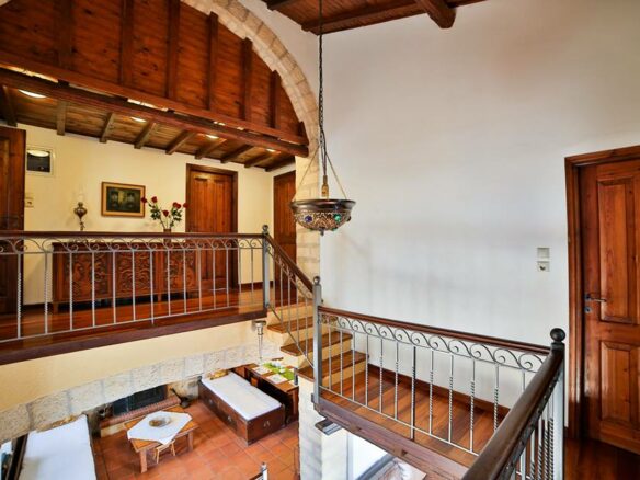 4-bedroom Villa In Saronida, Greece (210 M²)