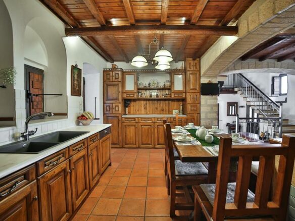 4-bedroom Villa In Saronida, Greece (210 M²)