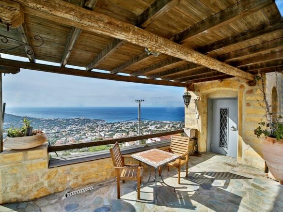 4-bedroom Villa In Saronida, Greece (210 M²)