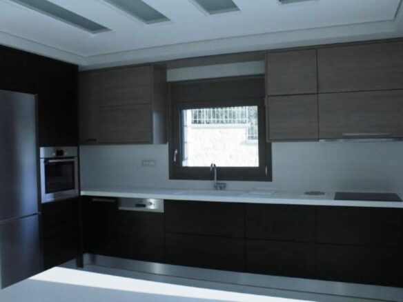 4-bedroom Detached House In Heraclion Cretes, Greece (300 M²)