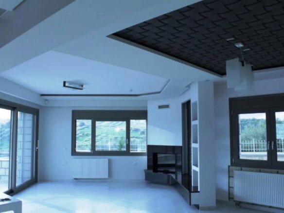 4-bedroom Detached House In Heraclion Cretes, Greece (300 M²)