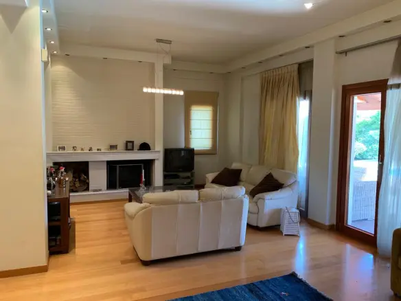 2-bedroom Villa In Sikamino, Greece (298 M²)