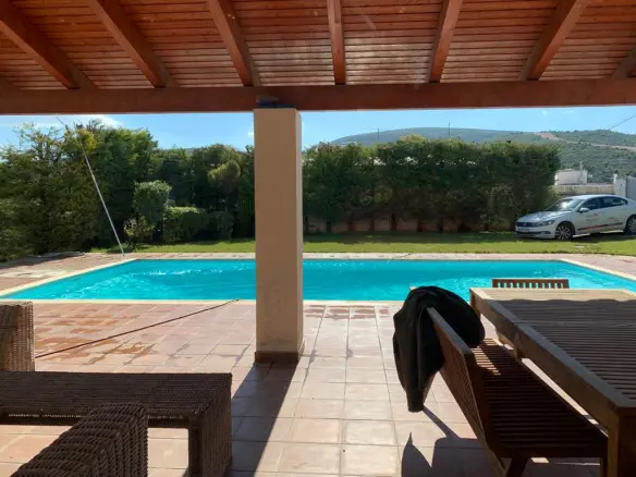 2-bedroom Villa In Sikamino, Greece (298 M²)