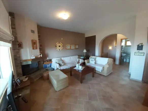 5-bedroom Villa In Dion, Greece (335 M²)