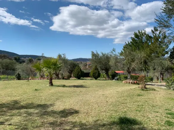 Detached House In Oropos, Greece (540 M²)