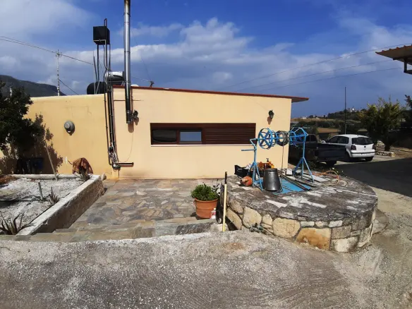 2-bedroom Detached House In Heraclion Cretes, Greece (120 M²)