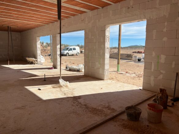 3-bedroom Detached Villa In Pinoso, Spain (165 M²)