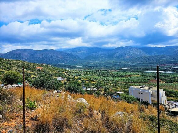 3-bedroom Villa In Vrachasi, Greece (192 M²)