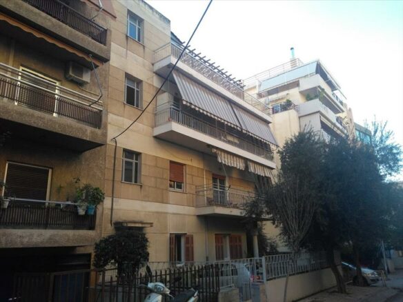 2-bedroom Flat In Neos Kosmos, Greece (92 M²)