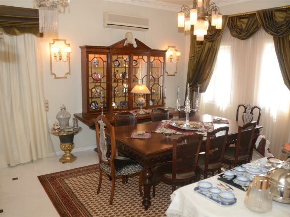 9-bedroom Detached House In Loutraki-perachora, Greece (470 M²)