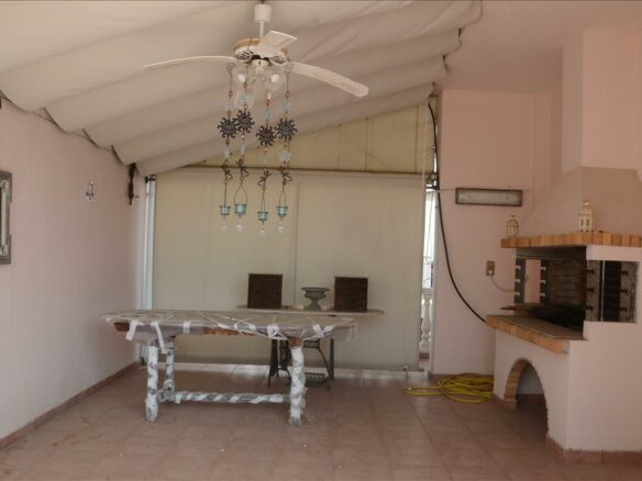 9-bedroom Detached House In Loutraki-perachora, Greece (470 M²)