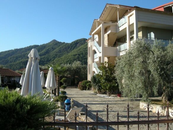 Hotel In Thasos, Greece (2.000 M²)