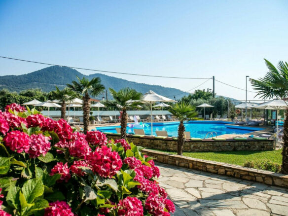 Hotel In Thasos, Greece (2.000 M²)
