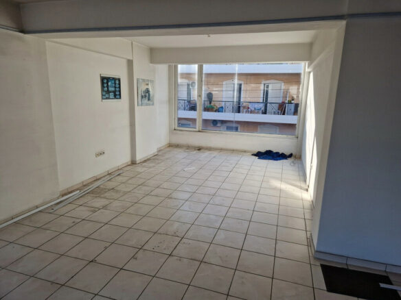 Building In Ilion, Greece (360 M²)