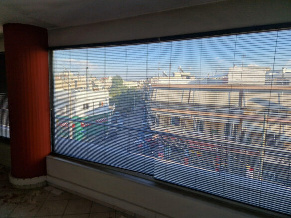 Building In Ilion, Greece (360 M²)