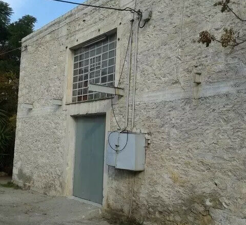 16-bedroom Building In Agios Ioannis Rentis, Greece (1.836 M²)