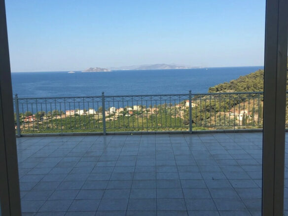 Building In Epidavros, Greece (550 M²)