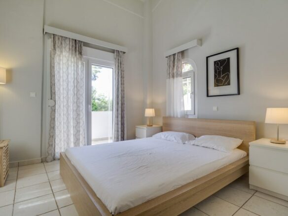 3-bedroom Hotel In Kassandra, Greece (395 M²)