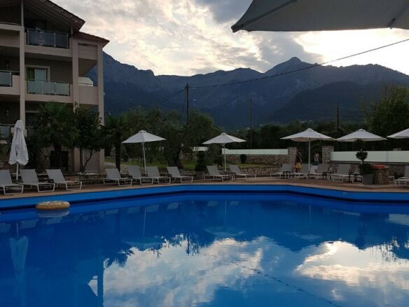 Hotel In Thasos, Greece (2.000 M²)