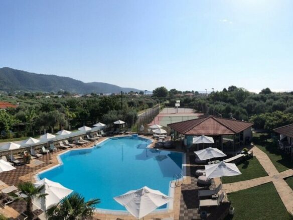 Hotel In Thasos, Greece (2.000 M²)